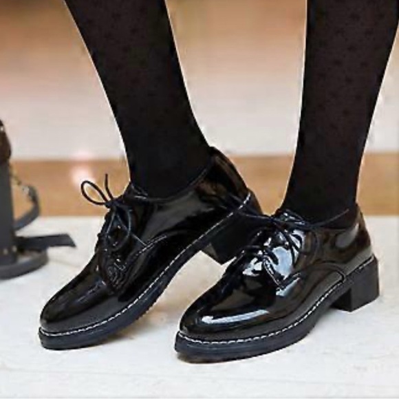 Journee Collection Women Zina Oxford Lace-Up Lug Sole Loafer Shoes Size 6 WD NIB - Picture 8 of 14